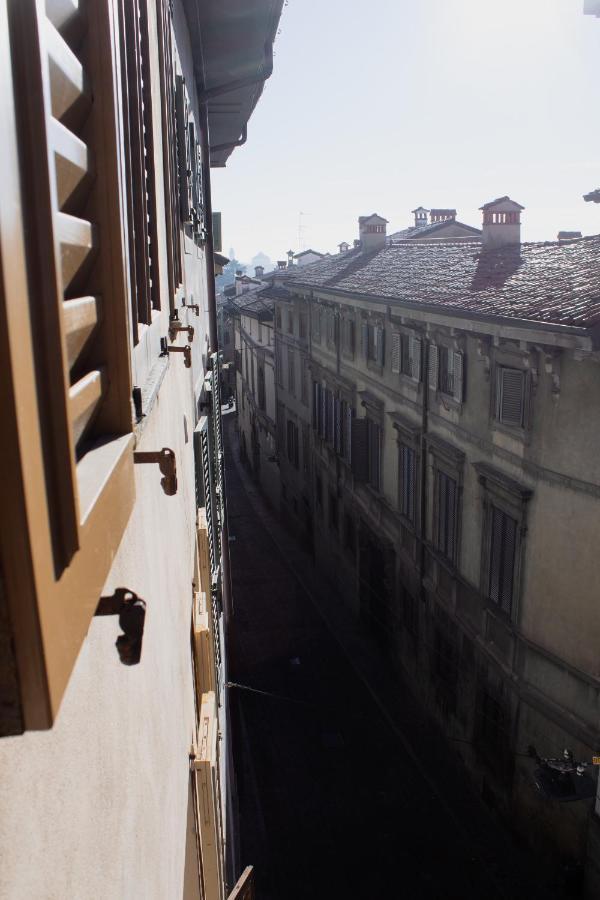 Nur 2 Casa Vacanze Bergamo Via Pignolo Exterior photo